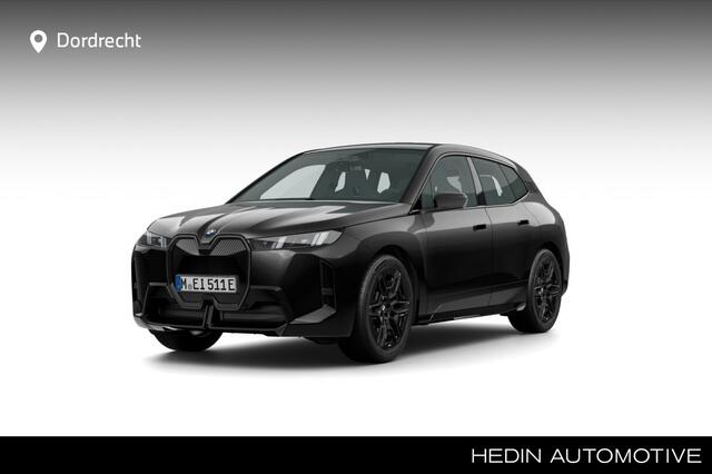 BMW iX xDrive45 101 kWh | 22 Inch | M-Sportpakket Pro | Comfort pack | Innovation Pack | Trekhaak