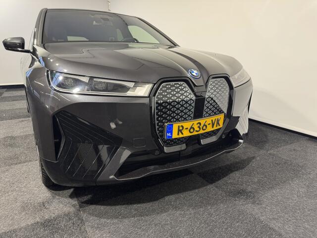 BMW iX xDrive40 High Ex.
