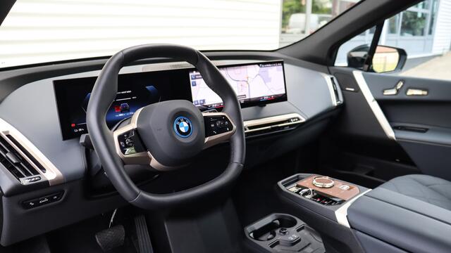 BMW iX xDrive50 High Executive Sportpakket | Massage | Sky Lounge | Harman/Kardon | Laserlight | Trekhaak