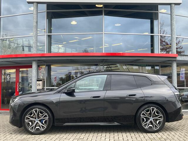 BMW iX xDrive40 Executive 77 kWh | Head-Up Display | Camera | Stoelverwarming | Navigatie |
