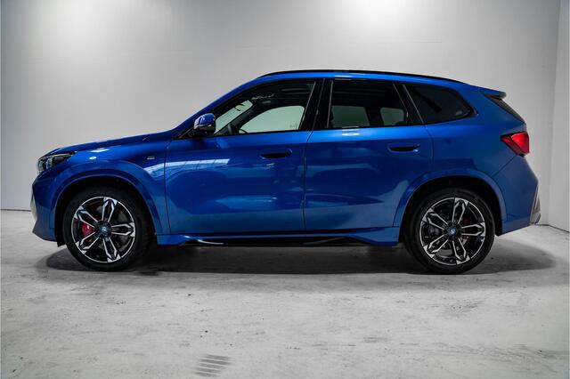 BMW iX1 eDrive20 M Sportpakket Pro