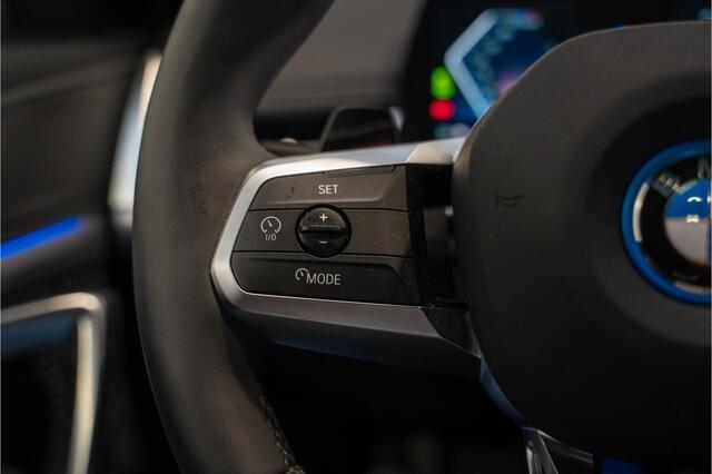 BMW iX1 eDrive20 M Sportpakket Pro