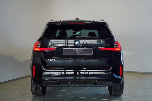 BMW iX1 eDrive20 M Sportpakket Pro