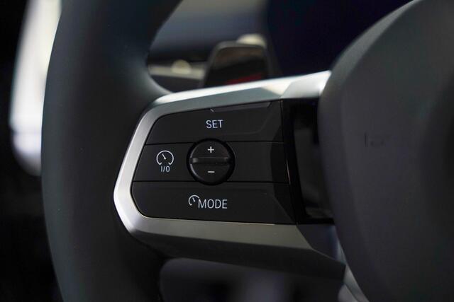 BMW iX1 eDrive20 M Sportpakket Pro