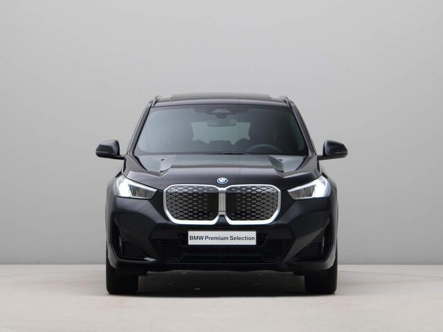 BMW iX1 eDrive20 67 kWh
