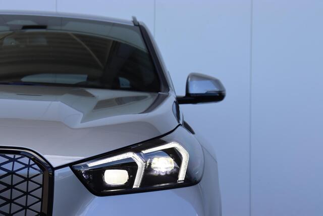 BMW iX1 eDrive20 67 kWh M-Sportpakket / Travel Pack / Premium Pack / Comfort Pack / 19'' /