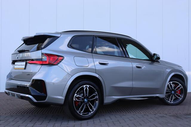 BMW iX1 eDrive20 67 kWh M-Sportpakket / Travel Pack / Premium Pack / Comfort Pack / 19'' /