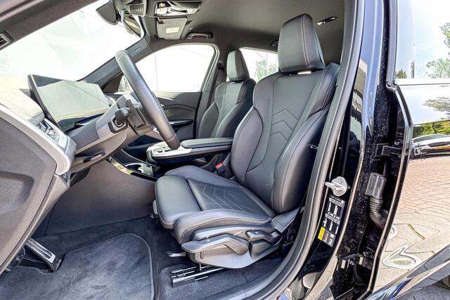 BMW iX1 xDrive30 67 kWh | Selections 500