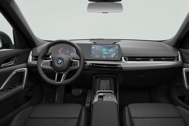 BMW iX1 eDrive20 67 kWh M Sport Edition | BMW Individual Editie