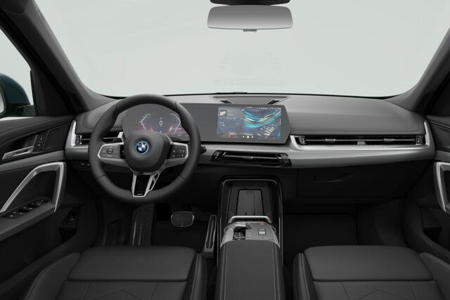 BMW iX1 eDrive20 67 kWh M Sport Edition | BMW Individual Editie