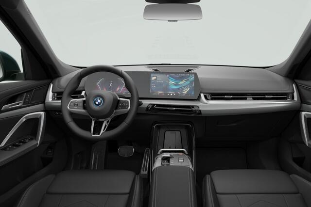 BMW iX1 eDrive20 67 kWh M Sport Edition | BMW Individual Editie