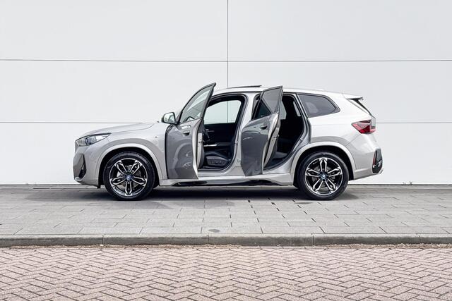 BMW iX1 eDrive20 67 kWh M Sport Edition