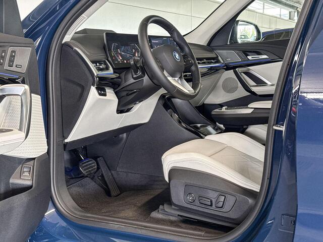 BMW iX1 eDrive20 | xLine | Innovation Pack | Comfort Pack