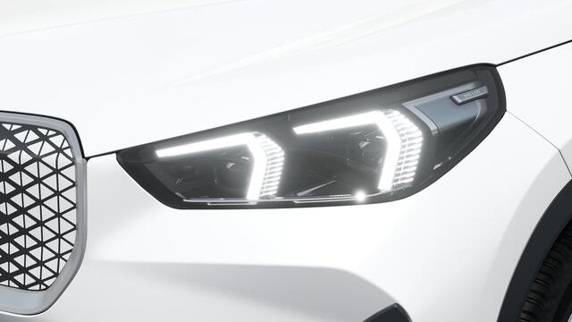 BMW iX1 eDrive20 Pure Edition / Adaptieve LED / Comfort Access / Parking Assistant / Stoelverwarming