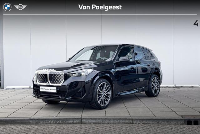 BMW iX1 xDrive30 Launch Edition 67 kWh