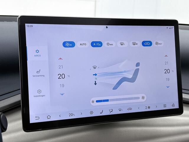 BYD Atto 3 Comfort 60 kWh | 2024 model | Warmtepomp | 12,8 " multimediascherm | schuif-/kanteldak |