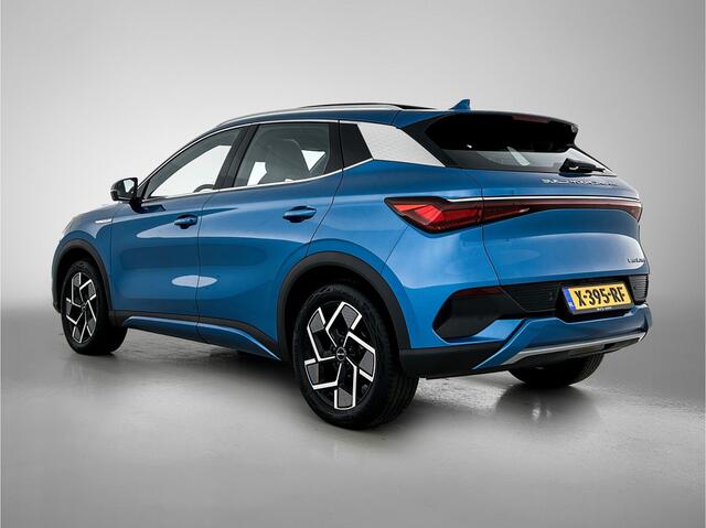 BYD Atto 3 Design 60 kWh | Elektrische achterklep | XL multimediascherm | 18" LMV | Blauw metallic |