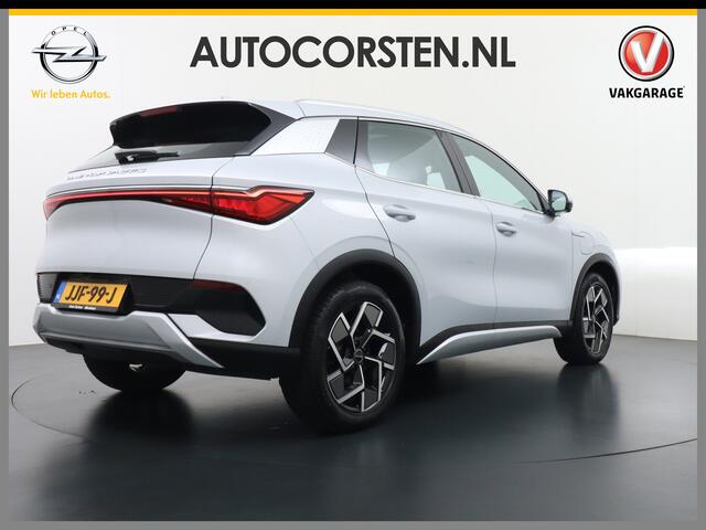 BYD Atto 3 60kWh Design SOH 100% Panoramadak Leder+Elektr.Verst. Warmtepomp Adaptieve Cruise 360°Camera Apple Carplay Android Auto Elektr.Achterklep Design Verkeersbord detectie WiFi DAB Led Rijstrooksensor Keyless Smartphone Entry Fabrieksgarantie tot 20-12-2028/15