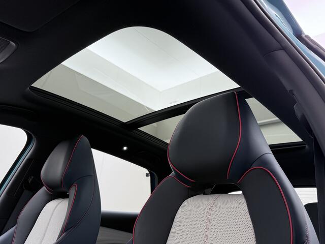 BYD Atto 3 60kWh Design SOH 98% Panoramadak Leder+Elektr.Verst. Warmtepomp Adaptieve Cruise 360°Camera Apple Carplay Android Auto Elektr.Achterklep Design Verkeersbord detectie WiFi DAB Led Rijstrooksensor Keyless Smartphone Entry Fabrieksgarantie tot 12-12-2028/150