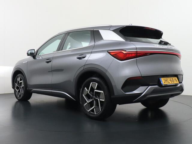 BYD Atto 3 Comfort 60 kWh FABR. GARANTIE T/M 2029 | AANDRIJFLIJN EN ACCU ZELFS T/M 2031| PANO | STOELVERW.|