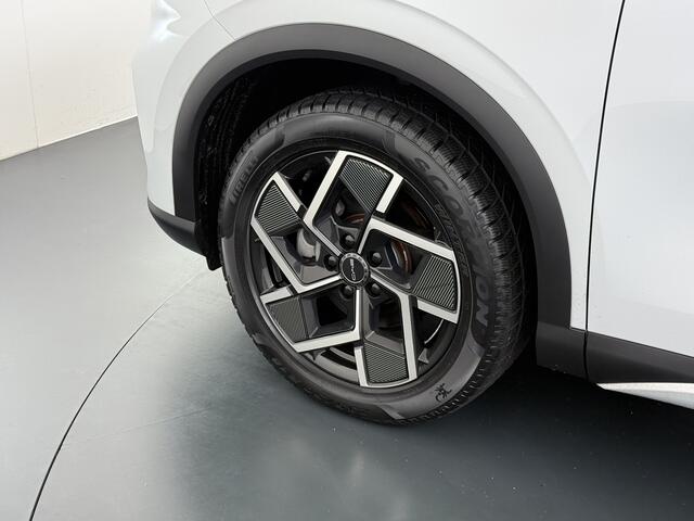 BYD Atto 3 60kWh Design SOH 98% Pano-dak Leer+Elektr.Verst. Warmtepomp Adaptieve Cruise 360°Camera Apple Carplay Android Auto Elektr.Achterklep Design Verkeersbord detectie WiFi DAB Led Rijstrooksensor Keyless Smartphone Entry Fabrieksgarantie tot 20-12-2028/150.000