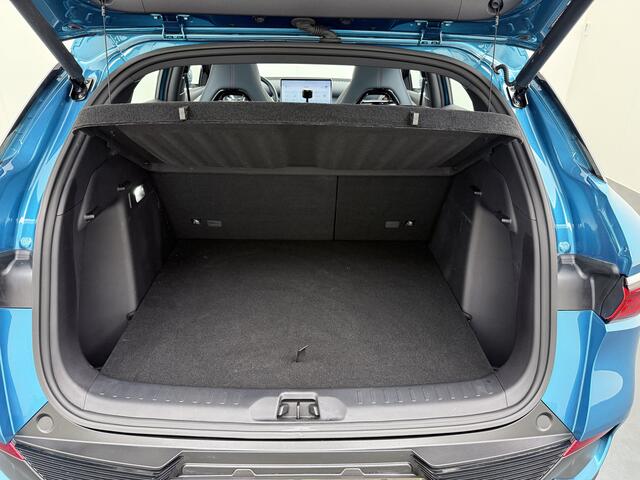 BYD Atto 3 60kWh Design SOH 96% Panoramadak Leder+Elektr.Verst. Warmtepomp Adaptieve Cruise 360°Camera Apple Carplay Android Auto Elektr.Achterklep Design Verkeersbord detectie WiFi DAB Led Rijstrooksensor Keyless Smartphone Entry Fabrieksgarantie tot 12-12-2030 /15