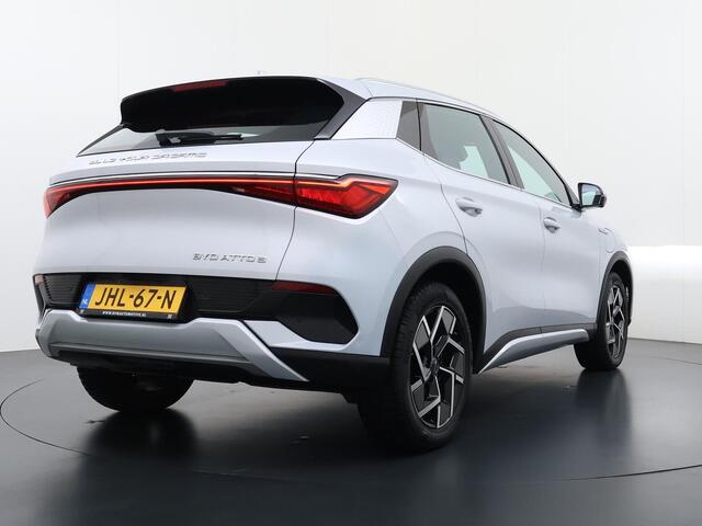 BYD Atto 3 Comfort 60 kWh FABR. GARANTIE T/M 2029 | AANDRIJFLIJN EN ACCU ZELFS T/M 2031| PANO | STOELVERW.|