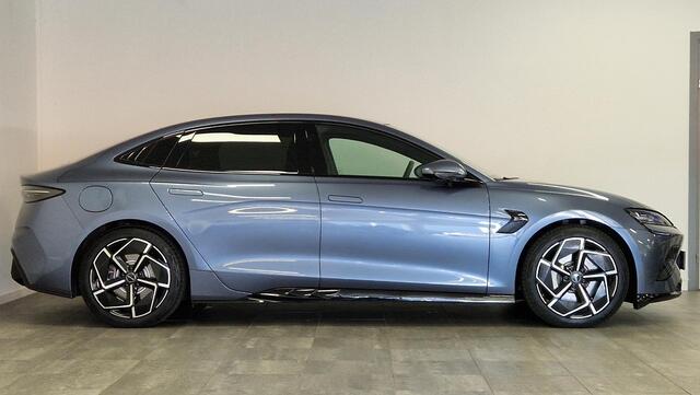 BYD Seal Excellence AWD 83 kWh 530PK l Intelligent Torque Adaption Control l