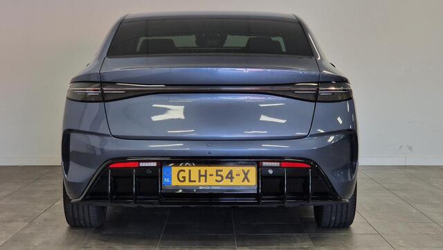 BYD Seal Excellence AWD 83 kWh 530PK l Intelligent Torque Adaption Control l