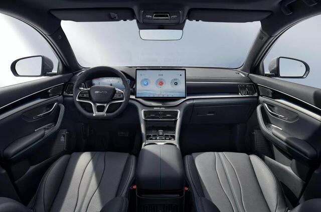 BYD Seal U 1.5 DM-i FWD Boost Demo | 1080 km | Apple Carplay | Navigatie | 360 graden camera | Panoramadak |