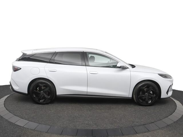 BYD Seal 6 Touring 1.5 DM-i Comfort Lite | 1505 km | Apple Carplay | Navigatie | 360 graden camera | Panoramadak |