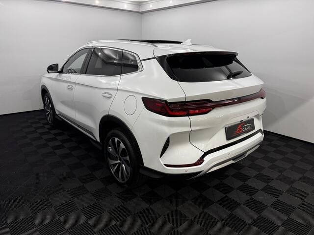 BYD Seal U 1.5 DM-i FWD Boost 360 Camera, Pano, Leder, Navi, Infinity, Elektrische achterklep, Head-up display, 6 jaar garantie