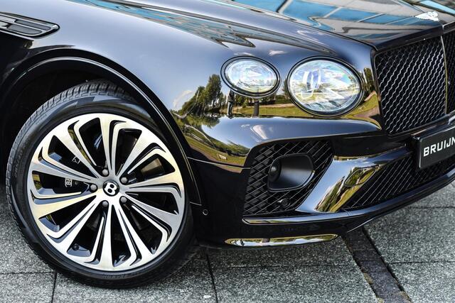 Bentley Bentayga 4.0 V8 First Edition |Naim|Panoramdak|22inch|Head-up|Massage|Touring|