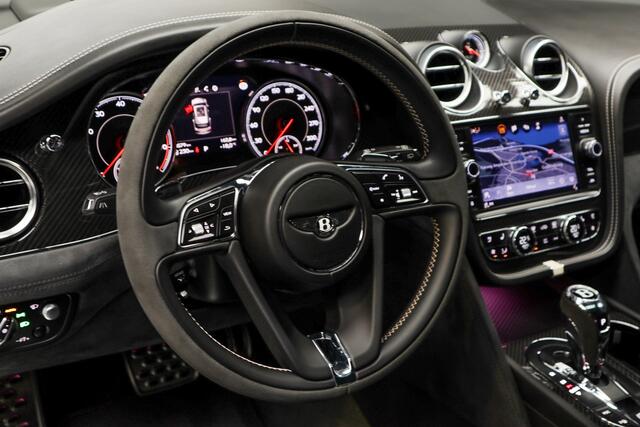 Bentley Bentayga 6.0 W12 Speed HUD Massage Panodak Leer ACC Keyless 360 Camera Elektr. achterklep Luchtvering Alcantara hemelbekleding Elektr. verstelbare stoelen voor en achter met memory Navi PDC Naim Soundsystem LM velg
