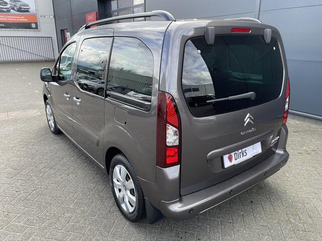 Citroen BERLINGO 110pk Feel (Camera - Navigatie - Airco - Parkeersensoren V+A - Apple Carplay)