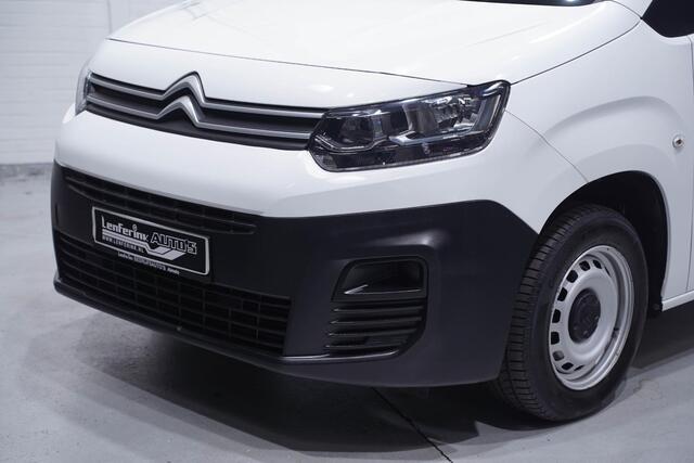 Citroen BERLINGO 1.2 Pure Tech 110 pk Benzine Airco Cruise Control, DAB+, PDC achter, 2-Zits