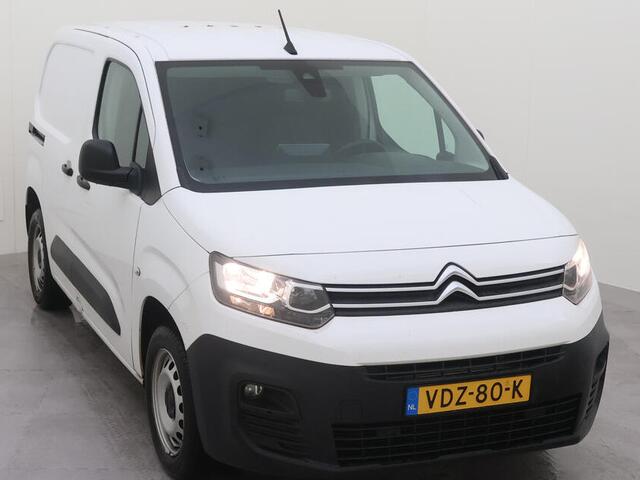 Citroen BERLINGO 130pk Automaat Apple Carplay Cruise control Parkeersensoren 3-zits Airco Euro6