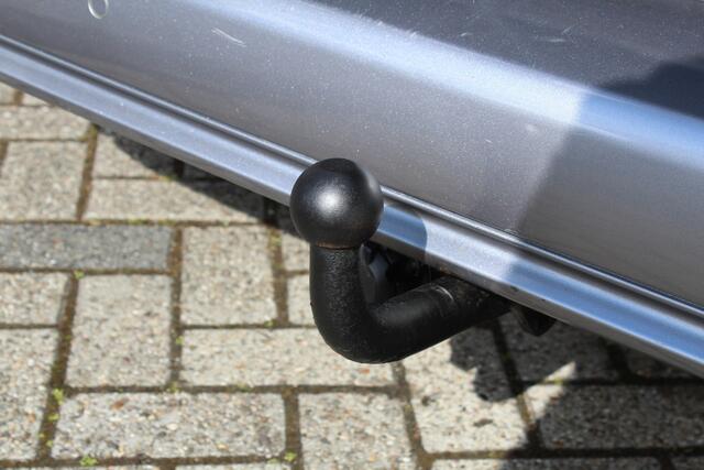 Citroen BERLINGO 1.6 BlueHDI Club Cruise Control, Navigatie, Trekhaak, Airco, Stuurwielbediening, Elektronische Handrem