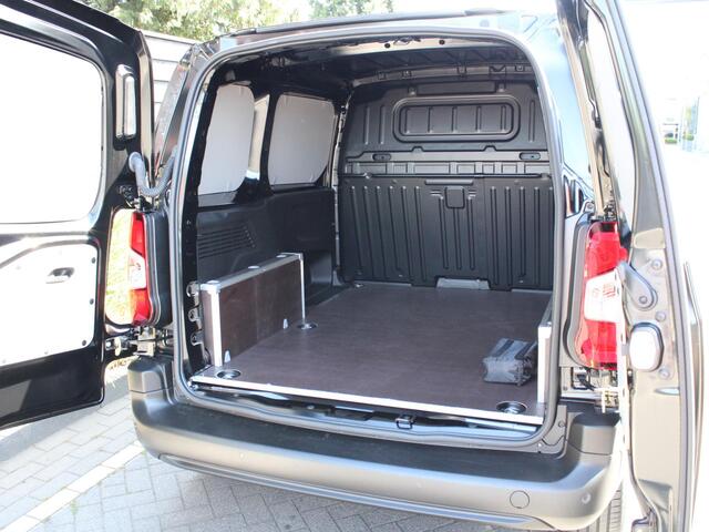 Citroen BERLINGO 1.5 BlueHDi 130PK EAT8 Automaat L1 Keyless Entry & Start, Parkeersensoren Achter, Stoel, Stuur & Voorruitverwarming, Apple Carplay, Android Auto