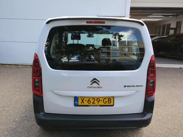 Citroen BERLINGO ë-Berlingo Feel 50 kWh Airco/Camera/Groot Scherm/Parkeersensoren/320km actieradius/GEEN AFLEVERKOSTEN