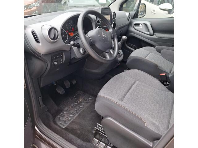 Citroen BERLINGO 1.2 110pk Black **Dakrails-navigatie-clima-parkeerhulp**