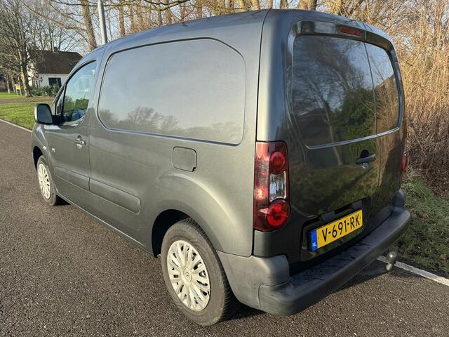 Citroen BERLINGO 1.6 BlueHDI 75 Club / AIRCO Citroen Berlingo 1.6 BlueHDI 75 Club