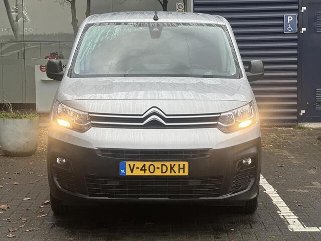 Citroen BERLINGO 1.5 BlueHDi 130pk EAT8 L2 | 3zits | Trekhaak | Navigatie | Apple Carplay/Android Auto | Airco | Cruise Control | Lichtmetalen velgen |