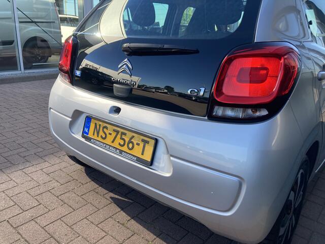 Citroen C1 1.2 PureTech 82pk Airscape Shine 5-drs. AIRCO/MEDIA/NAVI/15INCH/VOUWDAK