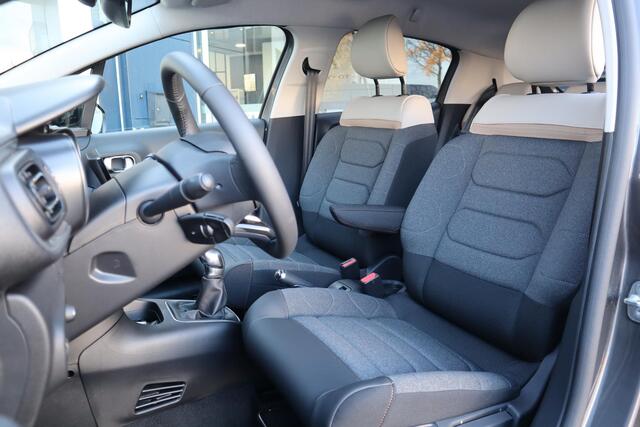 Citroen C3 1.2 PureTech Max | Stoelverwarming | Navigatie | Climate Control | Parkeercamera/-sensoren (achter) | Apple Carplay/Android Auto |
