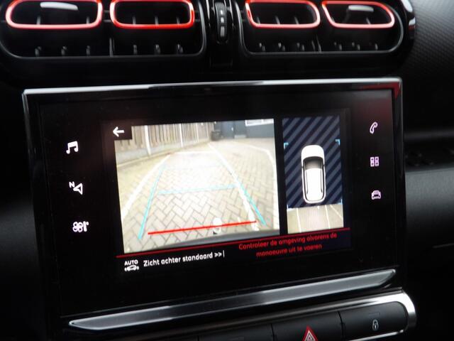 Citroen C3 1.2 executive - navigatie - camera - ecc - trekhaak
