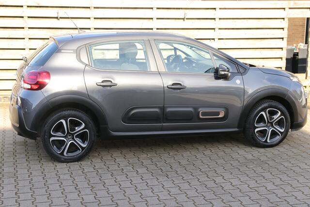 Citroen C3 1.2 PureTech C-Series Navi / Climate / Cruise