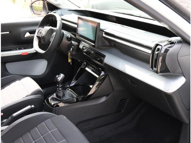 Citroen C3 1.2 Turbo 100pk Max | Camera | Navigatie | AppleCarPlay/AndroidAuto | Climate Control | Cruise Control | FULL LED | Two-Tone | Privacy Glass |