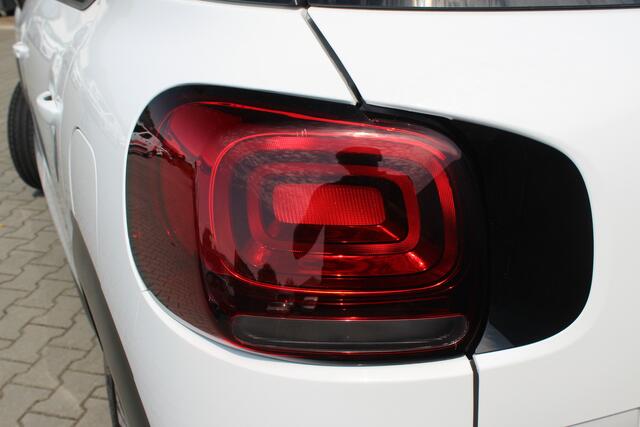 Citroen C3 Aircross 1.2 PureTech S&S Business | Incl. 12 maanden garantie | Headup display | Achteruitrijcamera | Parkeersensoren voor/achter | Stoelverwarming | Airco | Lichtmetalen velgen | Climate control | Navigatie | Bluetooth | Apple Carplay/Android Auto | Cru