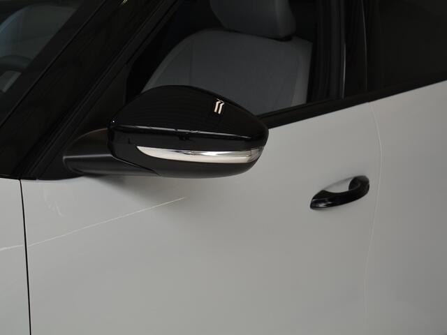 Citroen C3 1.2 Turbo 100pk Max | Navigatie | Achteruitrij camera |